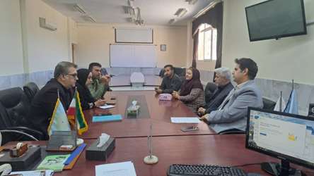 گسترش برنامه‌های آموزشی و ارتقای سطح آگاهی دانشجویان و کارکنان در زمینه بیماری‌های واگیر